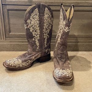 Corral Vintage Cowgirl Boots